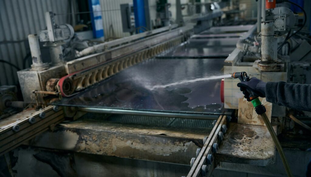 Die wichtigsten Materialien für die Glasproduktion Die wichtigsten Materialien für die Glasproduktion