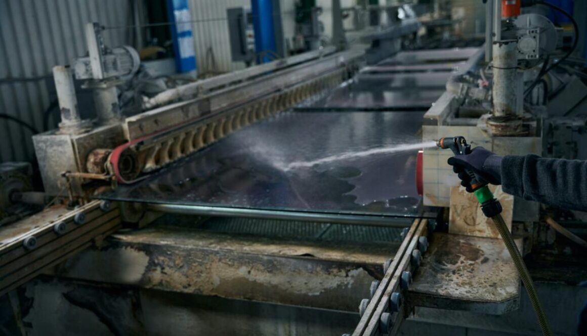 Die wichtigsten Materialien für die Glasproduktion